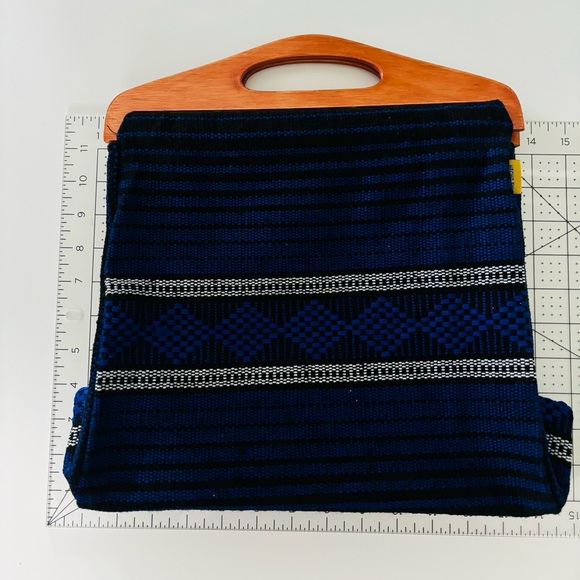 Made in Mexico Hand made Woven bag with Wood handle - New - Picture 10 of 10